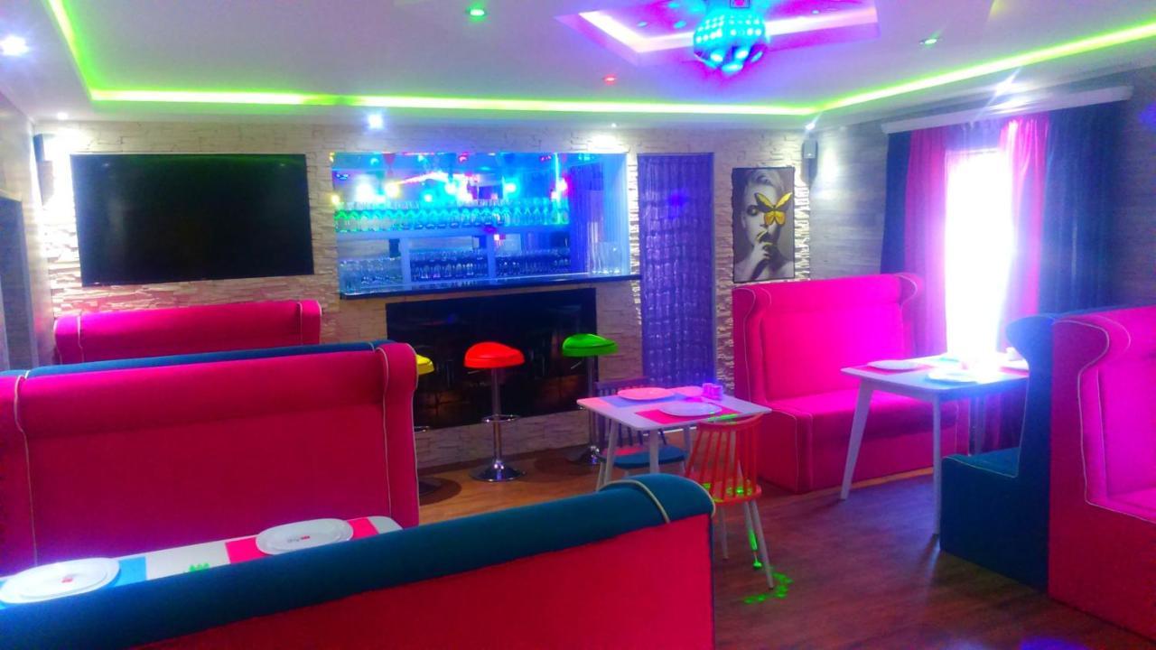Hotel Lilo Near Airport Tbilisi Eksteriør billede