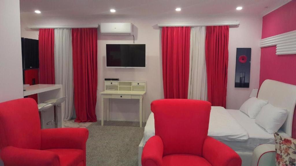 Hotel Lilo Near Airport Tbilisi Eksteriør billede