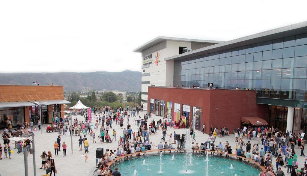 Hotel Lilo Near Airport Tbilisi Eksteriør billede