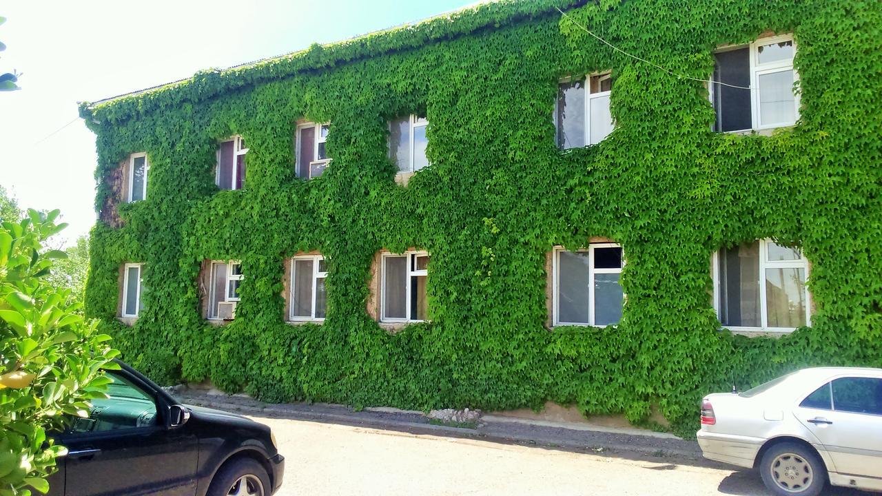 Hotel Lilo Near Airport Tbilisi Eksteriør billede