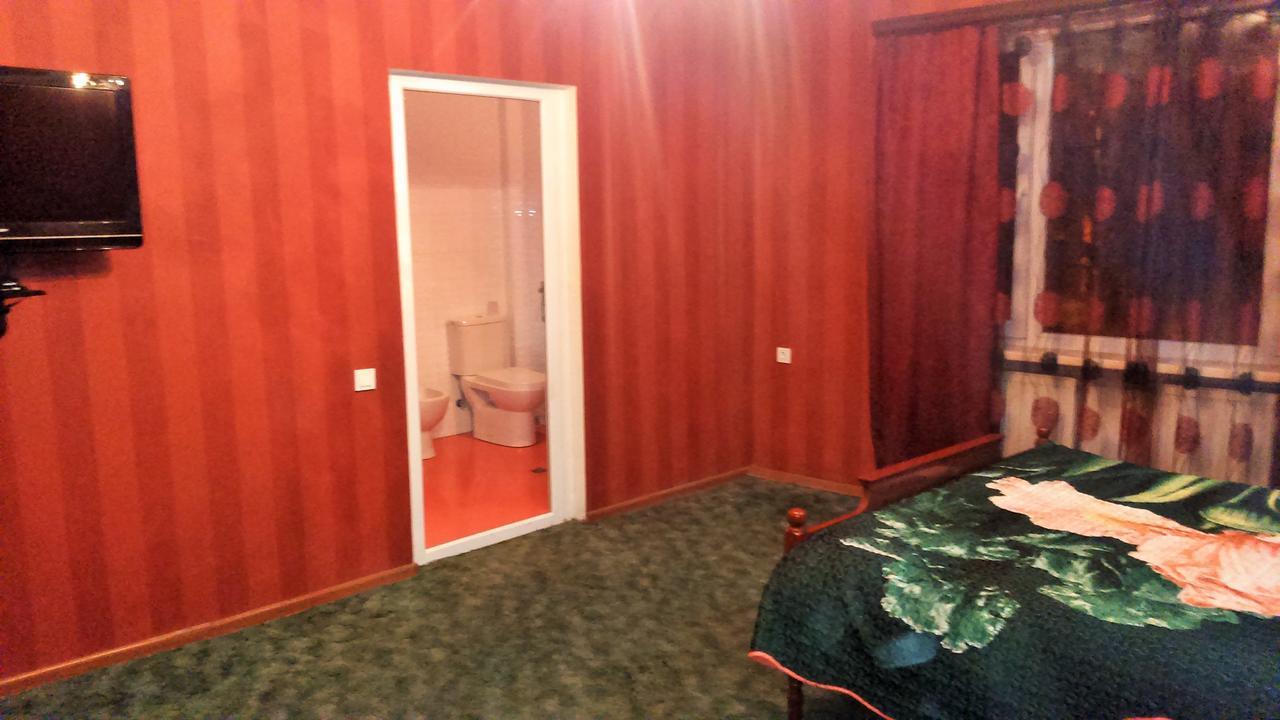 Hotel Lilo Near Airport Tbilisi Eksteriør billede