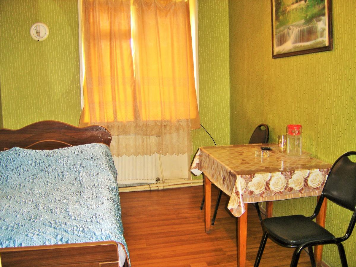 Hotel Lilo Near Airport Tbilisi Eksteriør billede