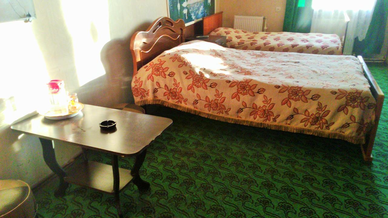 Hotel Lilo Near Airport Tbilisi Eksteriør billede